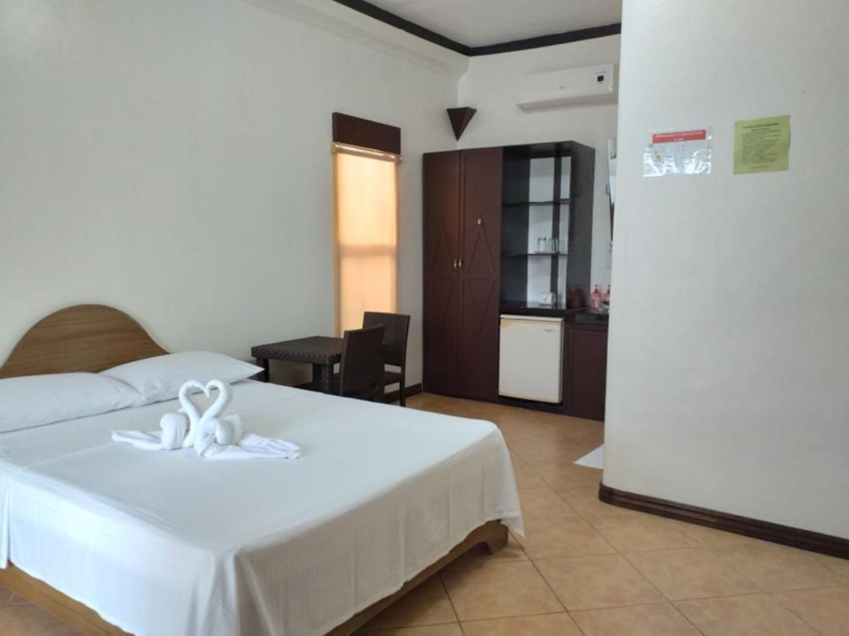 Turtle Inn Resort Manoc-Manoc Dış mekan fotoğraf